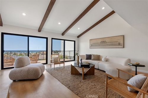 153 Calle Redondel, San Clemente, CA, 92672 | Card Image
