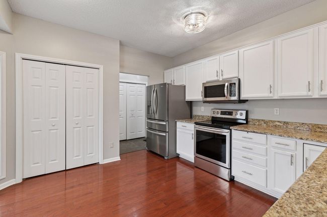 Spacious kitchen with mudroom/garage access | Image 10