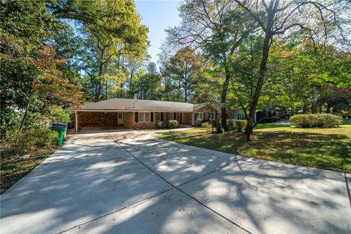 1501 Diamond Head Dr, Decatur, GA, 30033-2312 | Card Image