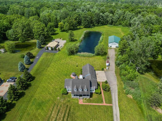 5700 Jankow Rd, House other with 4 bedrooms, 4 bathrooms and null parking in Algonac MI | Image 12