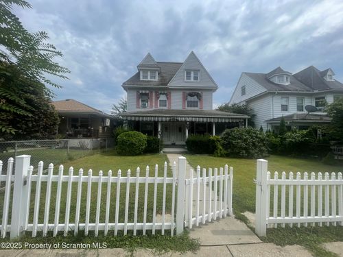 608-608 N Sumner Ave, Scranton, PA, 18504-1840 | Card Image