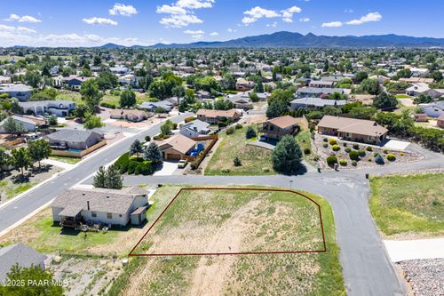 5575 N Magpie Dr, Prescott Valley, AZ, 86314-4409 | Card Image