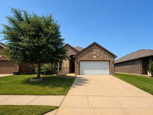 321 Avila Ln, Haslet, TX, 76052-2464 | Card Image