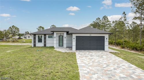 1002 Pine Ave, Lehigh Acres, FL, 33972-8335 | Card Image