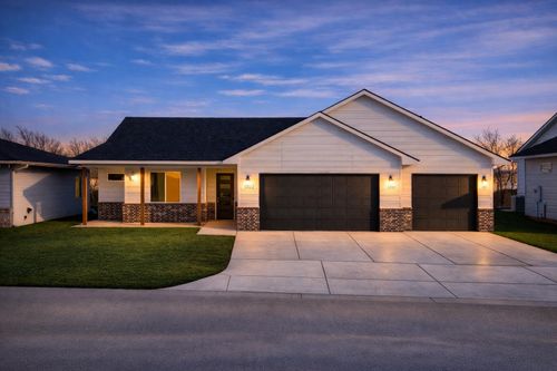 5522 N Saint Paul St, Wichita, KS, 67204-5477 | Card Image