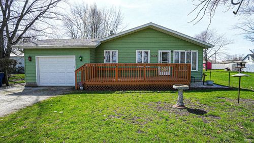 414 E Dominic Street, LaCrosse, IN, 46348 | Card Image