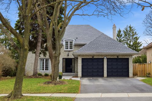 2509 King Forrest Dr, Mississauga, ON, L5K2E5 | Card Image