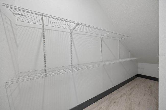 8421 Marlanas Pl, House other with 5 bedrooms, 3 bathrooms and null parking in Tampa FL | Image 6