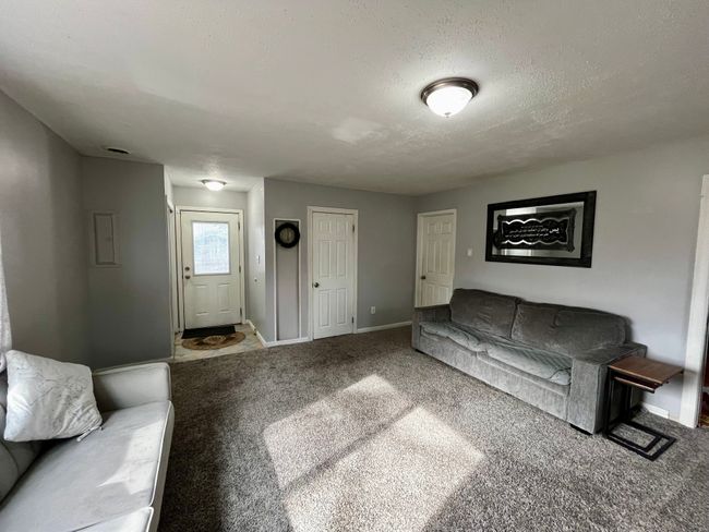 28755 Pierce St, House other with 3 bedrooms, 2 bathrooms and null parking in Southfield MI | Image 6