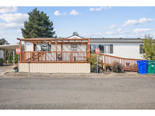 10701 Se Highway 212, Clackamas, OR, 97015-9157 | Card Image