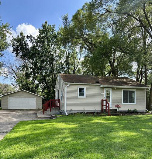 644 82nd Ave Ne, Spring Lake Park, MN, 55432-1909 | Card Image