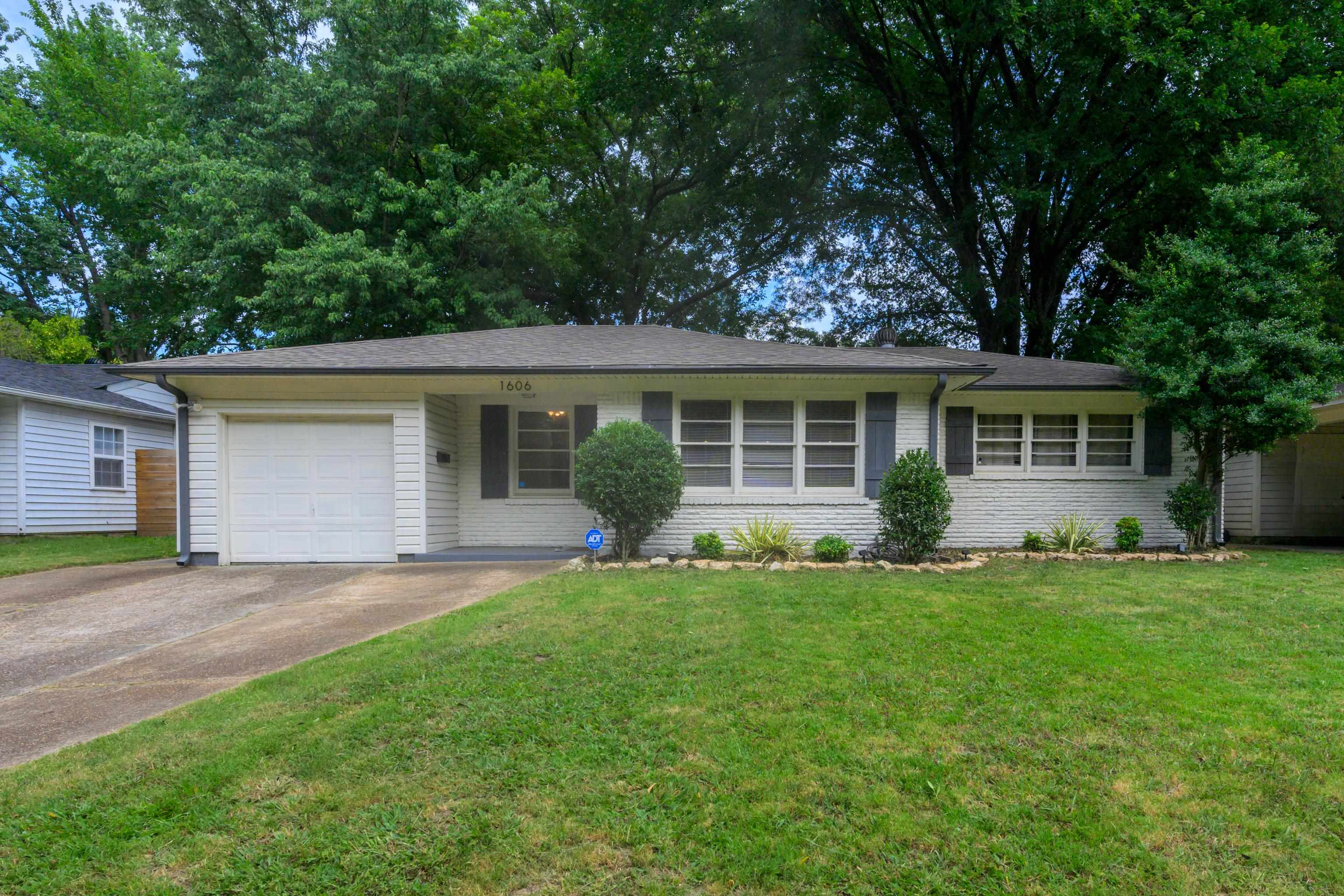 Hopewell Rd, Memphis, TN 38117