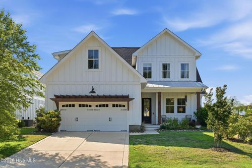331 Spicer Lake Dr, Holly Ridge, NC, 28445-8901 | Card Image