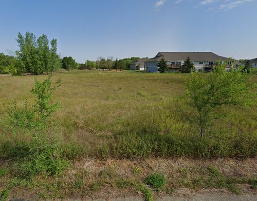 1112 45th Avenue Ne, Saint Cloud, MN, 56304 | Card Image