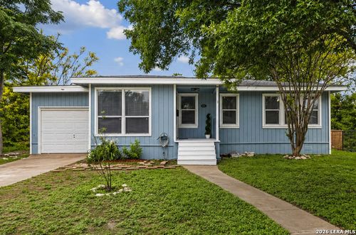 611 Kashmuir Pl, San Antonio, TX, 78223-1516 | Card Image