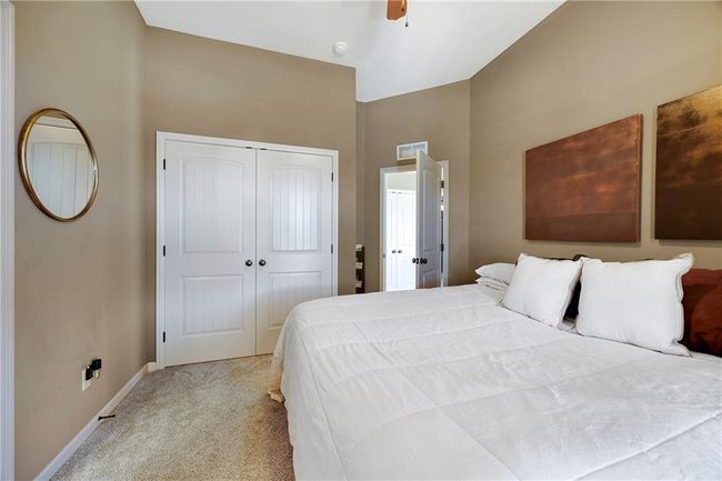 204 Sw Ansel Adams Dr, House other with 6 bedrooms, 5 bathrooms and null parking in Lee's Summit MO | Image 37