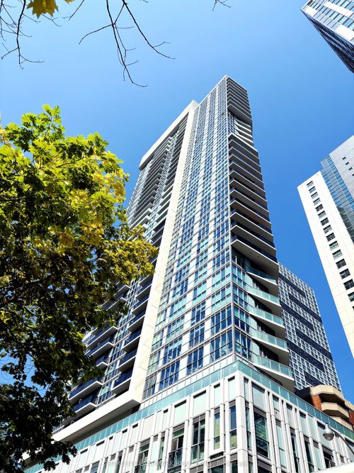 405-77 Mutual St, Toronto, ON, M5B0B9 | Card Image