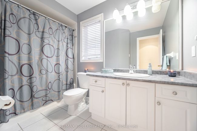 5 Summershade St, House other with 7 bedrooms, 5 bathrooms and 4 parking in Brampton ON | Image 17