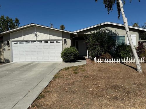 815 Betlin Ave, Cupertino, CA, 95014-4546 | Card Image