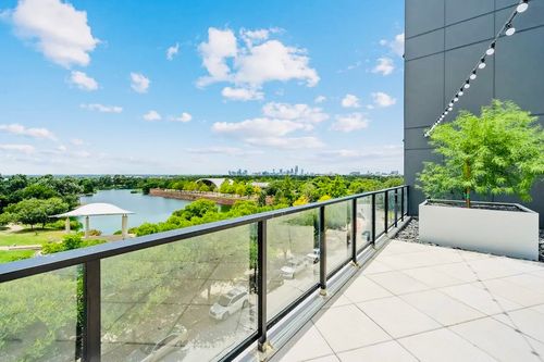 unit-514-1701 Simond Ave, Austin, TX, 78723-4780 | Card Image