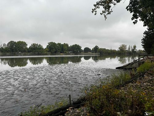 6337 Grandview Dr, Erie, MI, 48133-9663 | Card Image