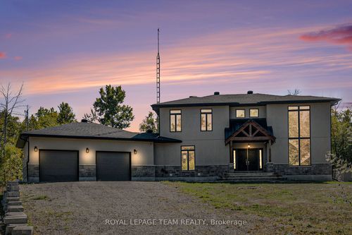 896 Corktown Rd, Merrickville, ON, K0G1N0 | Card Image