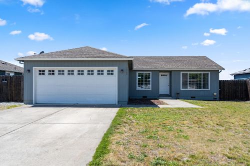 7949 Isabella Way, White City, OR, 97503 | Card Image