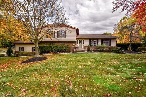 7741 Mountain Ash Dr, Concord Township, OH, 44060-7457 | Card Image