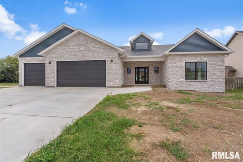 121 Ramblewood Dr, Chatham, IL, 62629-9774 | Card Image