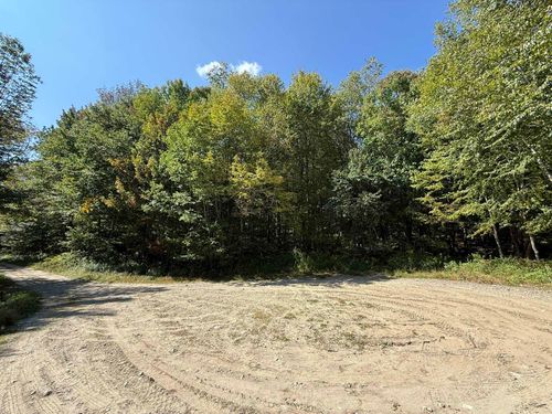 16 Schenk Rd, Stamford, VT, 05352-4436 | Card Image