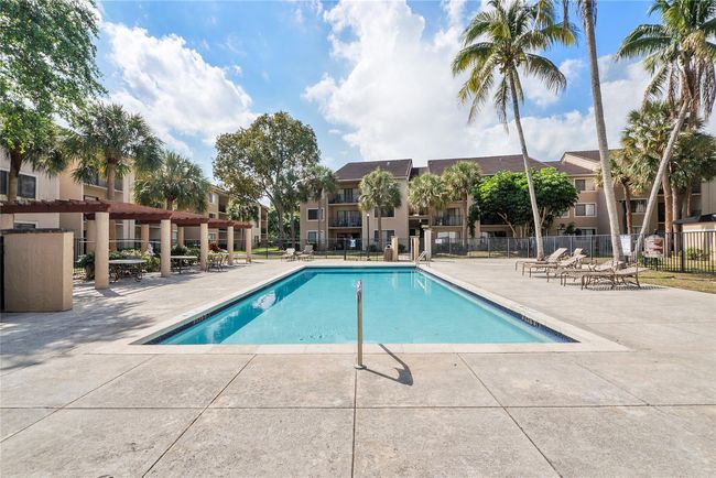 APT-1527 - 9188 W Atlantic Blvd, Condo with 3 bedrooms, 2 bathrooms and null parking in Coral Springs FL | Image 18