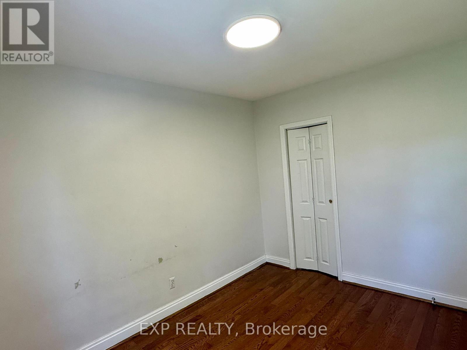 Residential Lease in Toronto (Woburn) 4