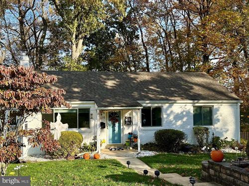 2519 Buckelew Dr, FALLS CHURCH, VA, 22046-1911 | Card Image