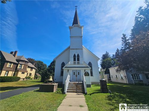 43 Maple St, Portville, NY, 14770-9797 | Card Image