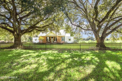 4961 Verot School Rd, Youngsville, LA, 70592-6013 | Card Image