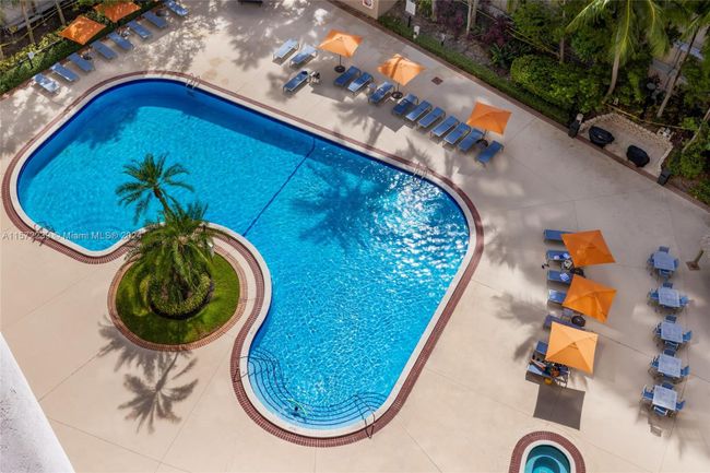 APT-1816 - 540 Brickell Key Dr, Condo with 2 bedrooms, 2 bathrooms and null parking in Miami FL | Image 32