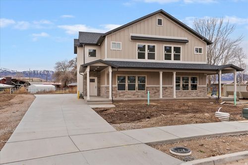 195 N 300 E, Morgan, UT, 84050-9319 | Card Image