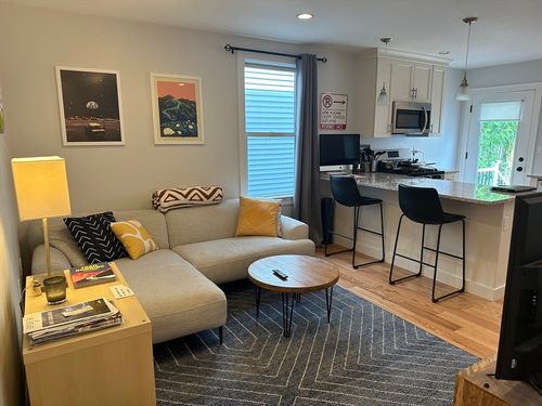 1-37 Porter St, Cambridge, MA, 02141-1005 | Card Image
