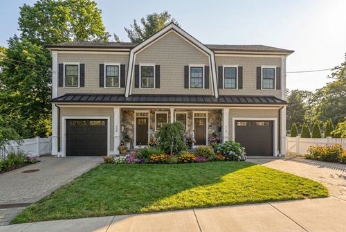 210-210 Evelyn Rd, Waban, MA, 02468-1043 | Card Image