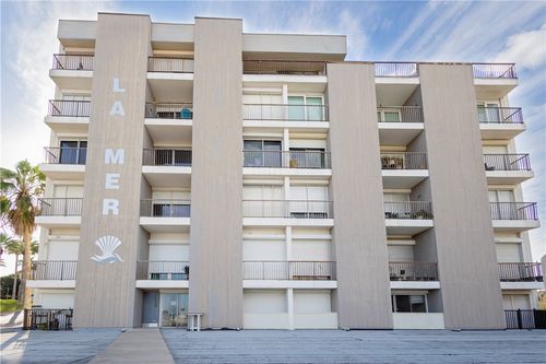 apt-202-520 S Chaparral St, Corpus Christi, TX, 78401-3522 | Card Image