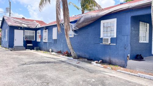 6-1000 W Lakewood Road, West Palm Beach, FL, 33405 | Card Image
