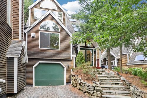 48-48 Deer Path, Hudson, MA, 01749-2643 | Card Image