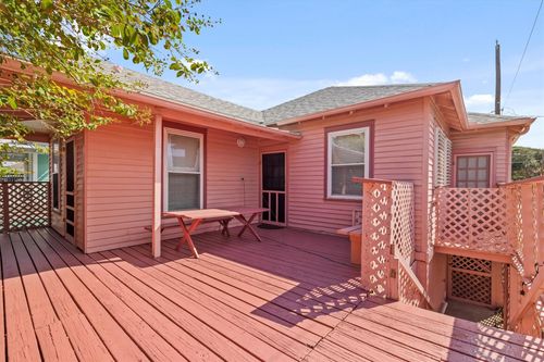 1312 13th St, Galveston, TX, 77550-8205 | Card Image