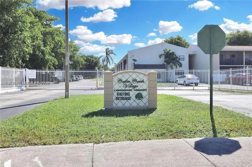 apt-102-10370 Sw 220th St, Cutler Bay, FL, 33190-1125 | Card Image