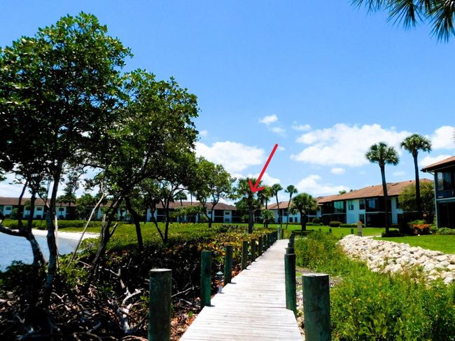 APT-2 - 6062 Se Landing Way, Condo with 2 bedrooms, 2 bathrooms and null parking in Stuart FL | Image 14