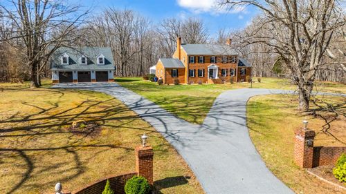 1765 Winesap Rd, Madison Heights, VA, 24572-6134 | Card Image