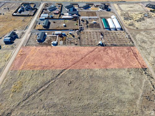 1935 N 525 E, Beaver, UT, 84713-8058 | Card Image