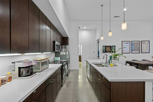 APT-907 - 507 Sabine St, Condo with 2 bedrooms, 2 bathrooms and 2 parking in Austin TX | Image 10