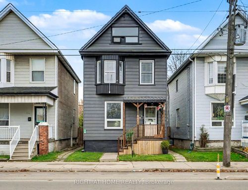 522 Cannon St E, Hamilton, ON, L8L2E8 | Card Image