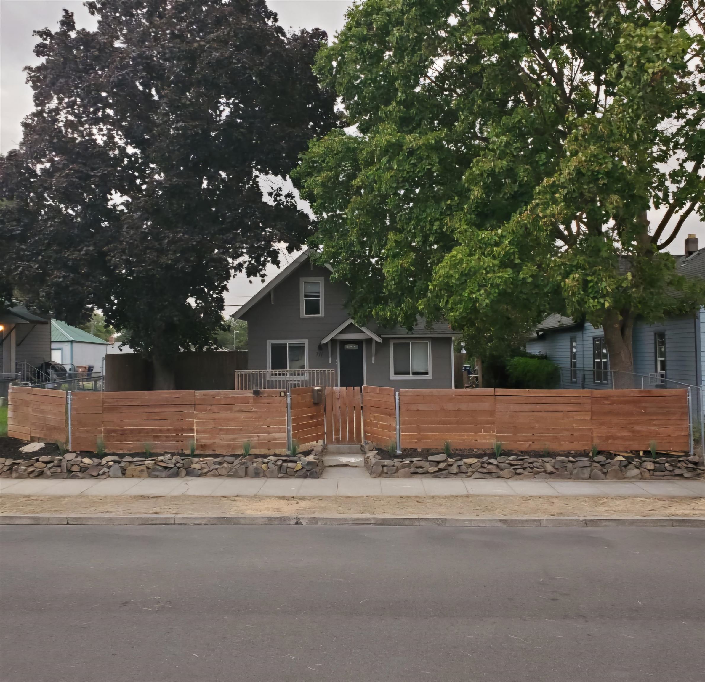 Queen Ave, Spokane, WA 99207